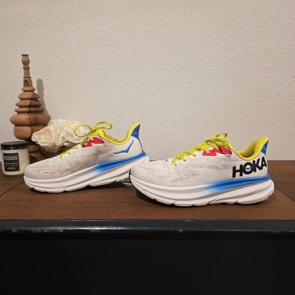 HOKA Clifton 9 \'Blanc De Blanc Virtual Blue\' Sz 9